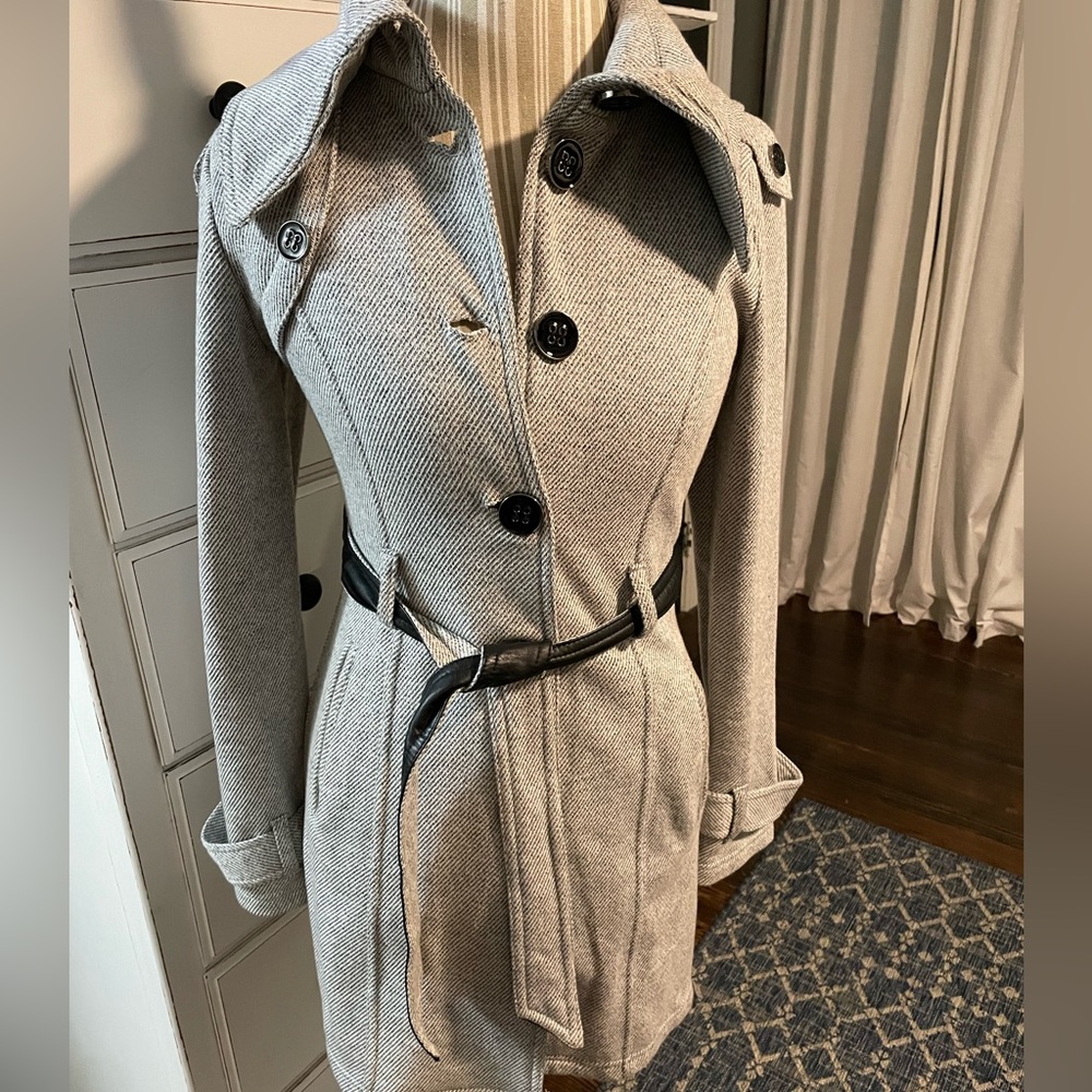 Women’s Belted Trench Coat